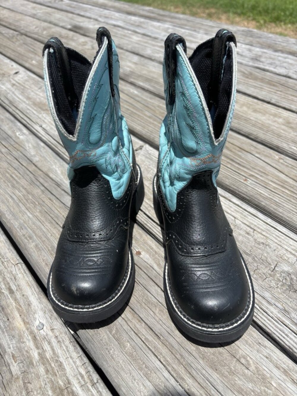 Women's Justin Boots Gypsy Collection Western Cowgirl Boot Size 5.5 B